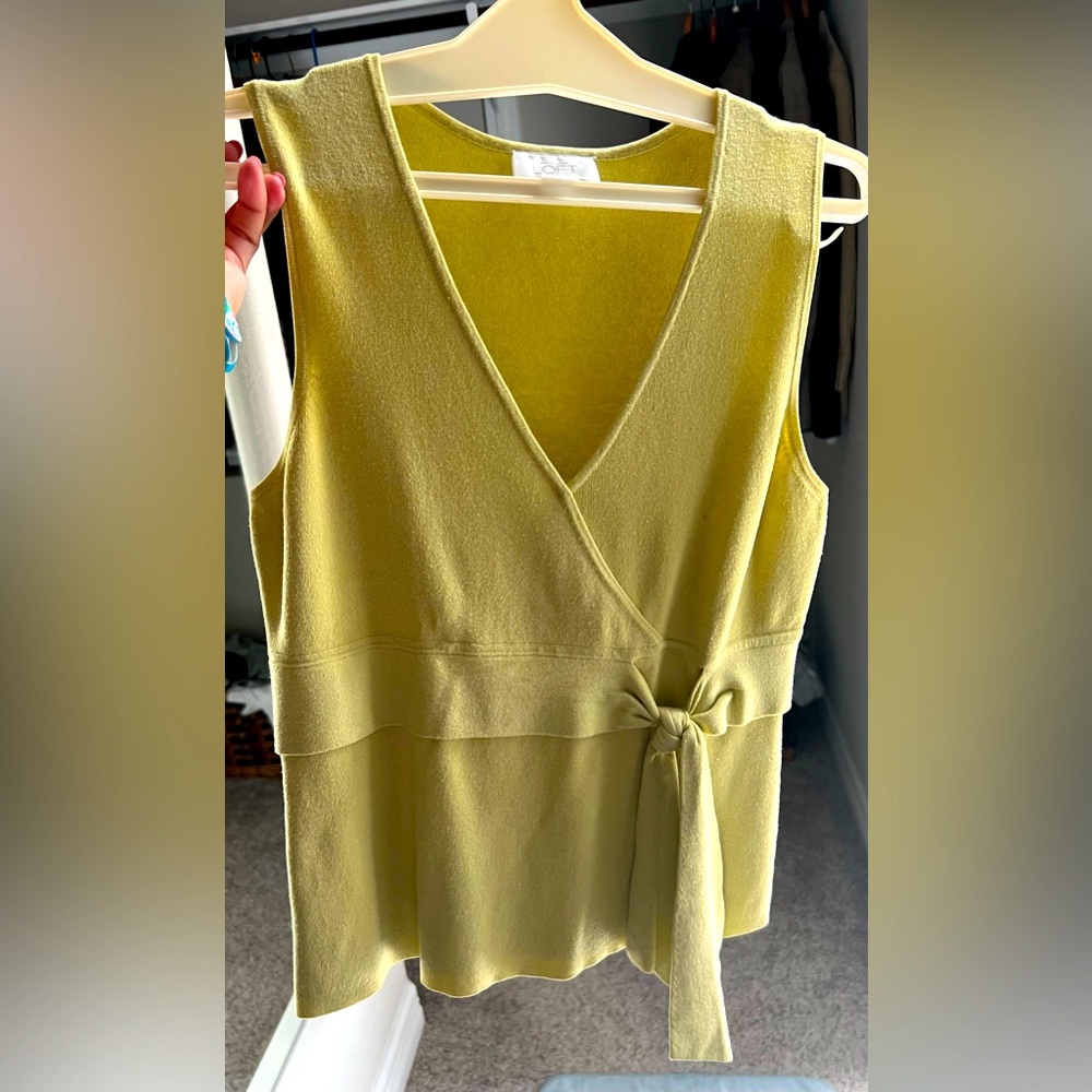 Beautiful jade green blouse M